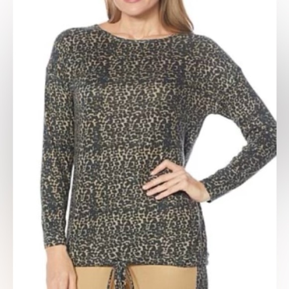 369. NEW Rhonda Shear leopard print loungewear top 1x - Picture 1 of 1